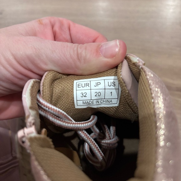 Tobfis Kids Zipper Ankle Boots Kids Sneaker Boot-Like High Top Design Pink 1 NWT - Picture 11 of 11